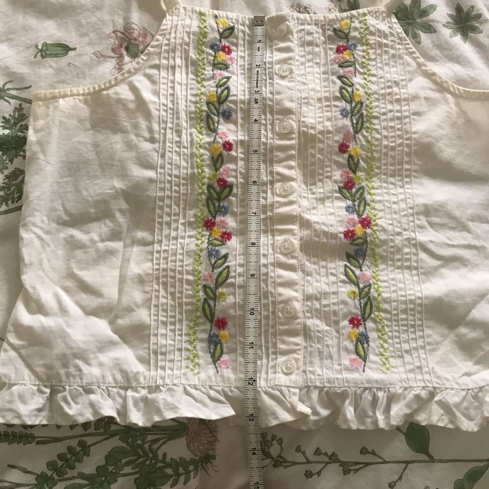 GAP Embroidered Summer Top - Picture 5 of 6
